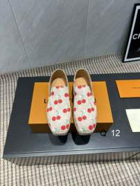 Picture of Louis Vuitton Shoes _SKULVsz35-39J090312769